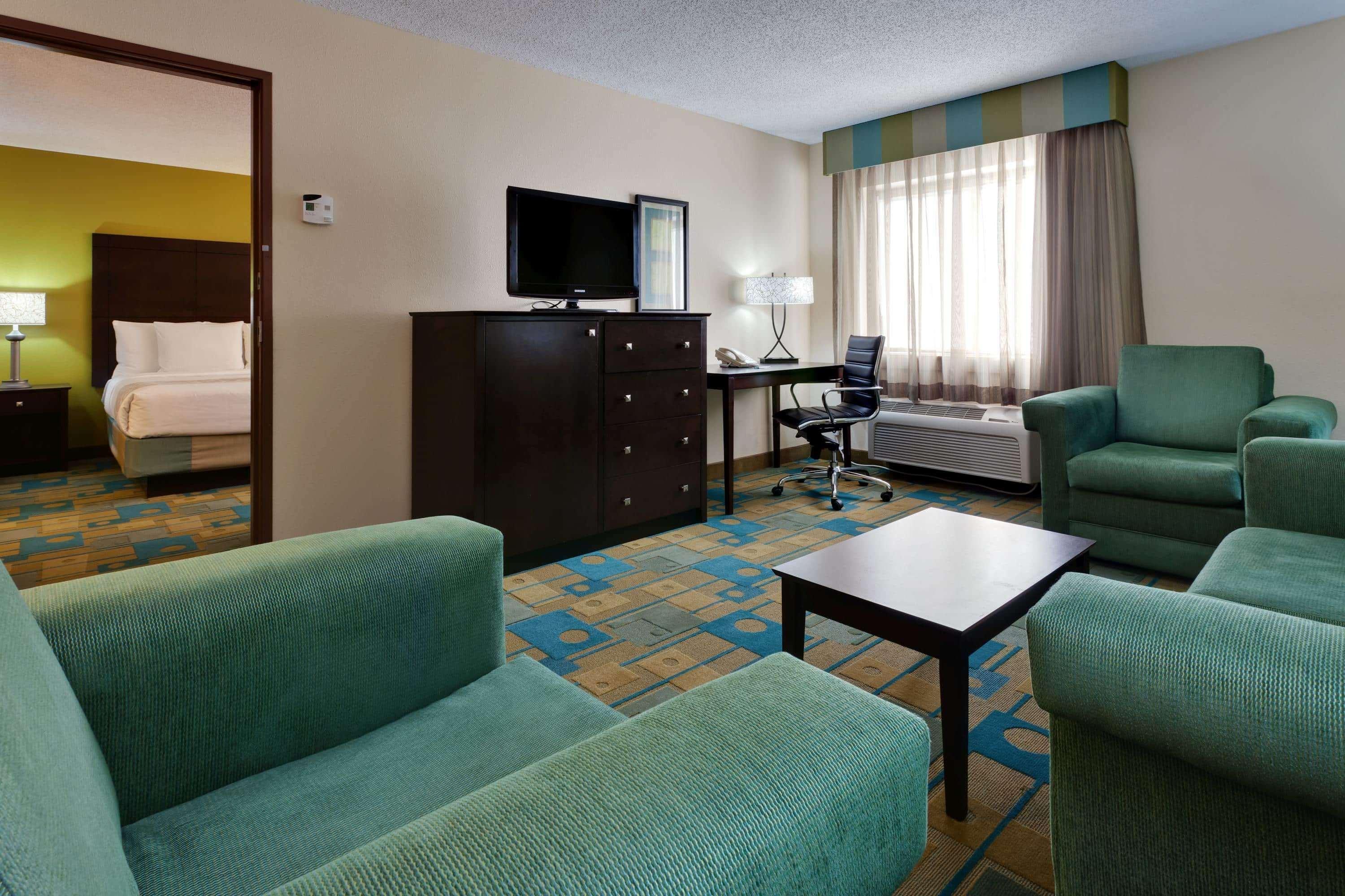 Hotel La Quinta By Wyndham Plattsburgh Zewnętrze zdjęcie