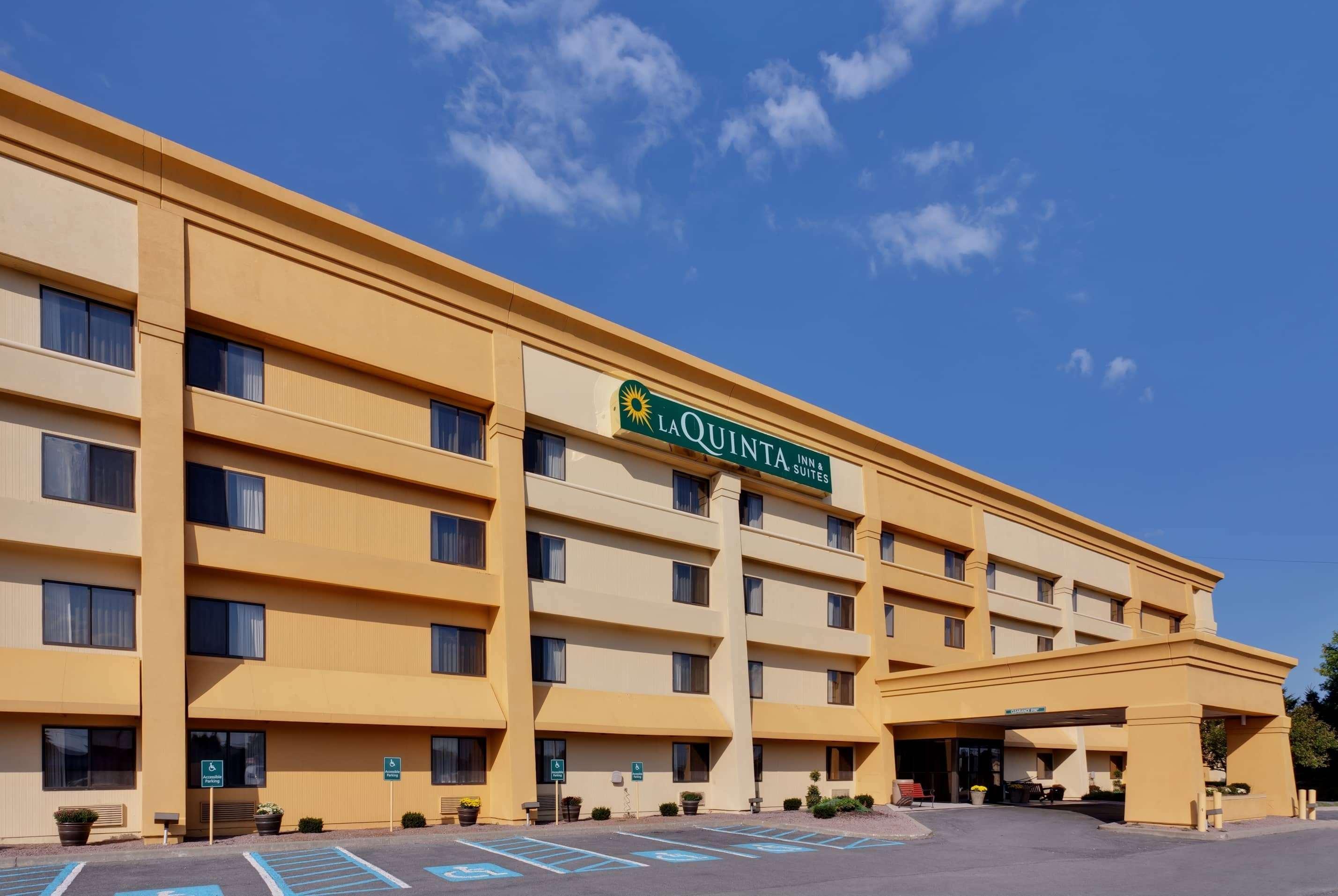 Hotel La Quinta By Wyndham Plattsburgh Zewnętrze zdjęcie
