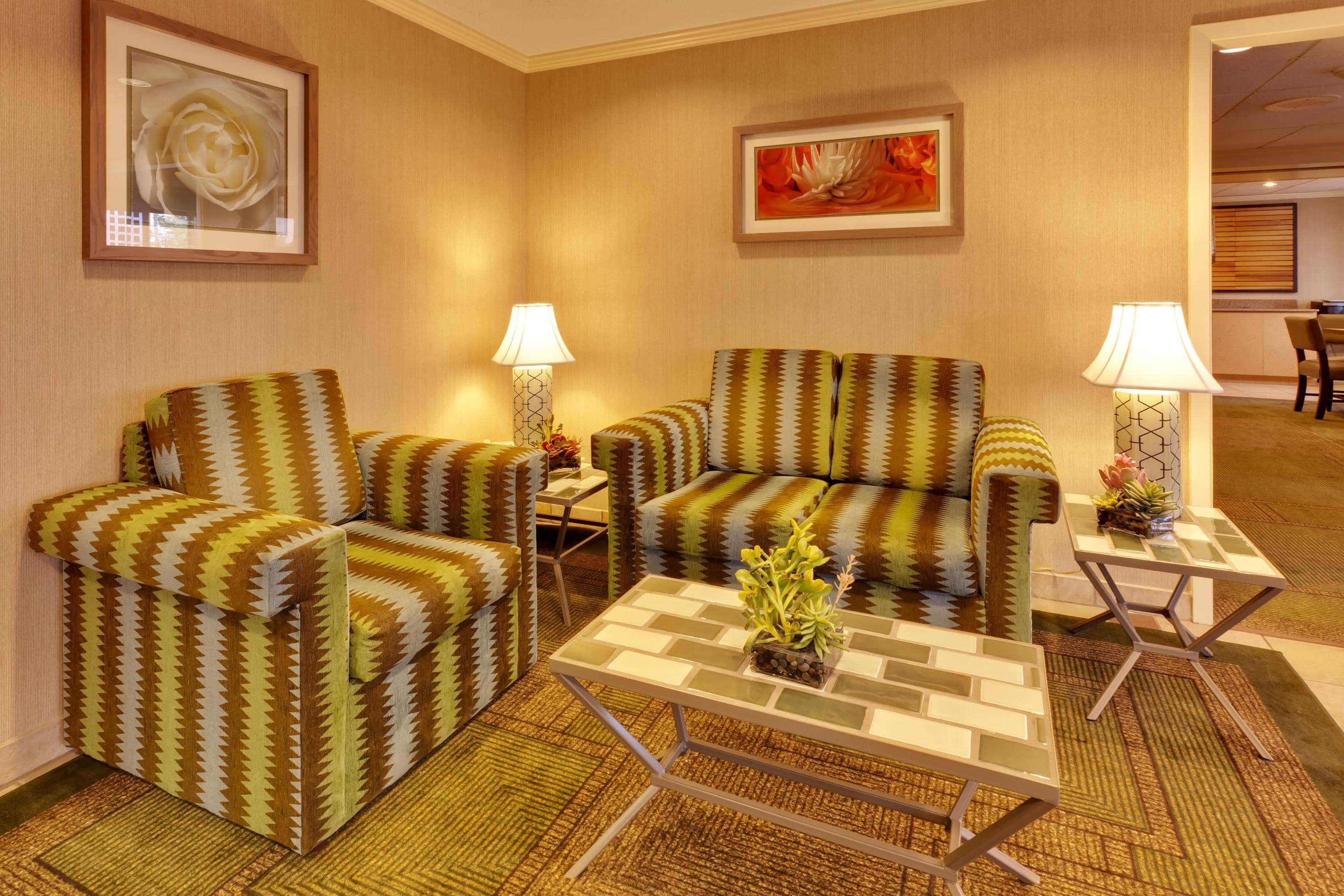Hotel La Quinta By Wyndham Plattsburgh Zewnętrze zdjęcie