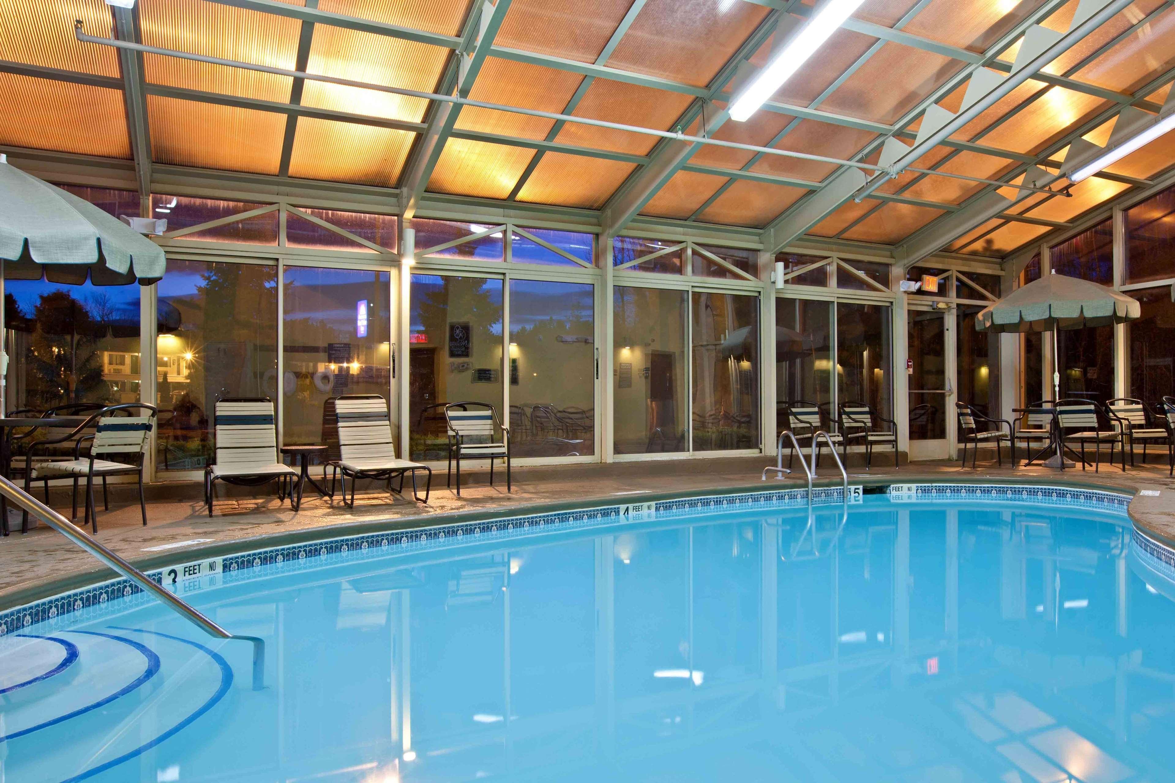 Hotel La Quinta By Wyndham Plattsburgh Zewnętrze zdjęcie